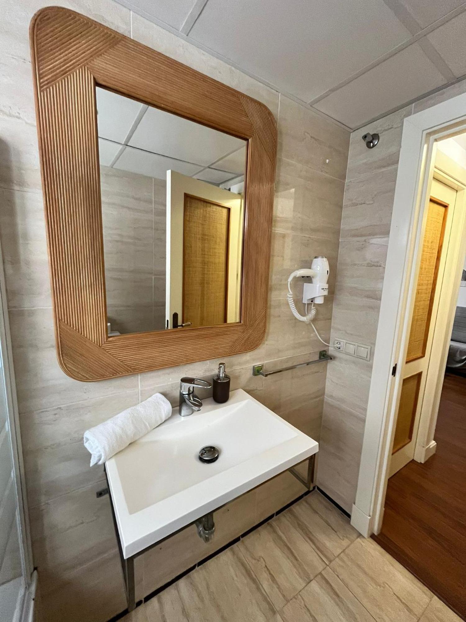 El Torcal Residences With Free Parking Malaga Exterior photo