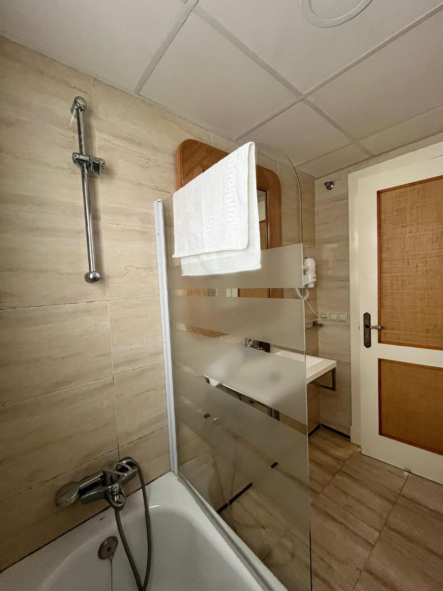 El Torcal Residences With Free Parking Malaga Exterior photo